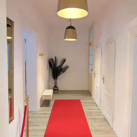 Filmap-Apartments-Zentrale Lage-Boxspringbett-Beamer-Popcorn-Gratis Parkplatz Görlitz Exterior foto