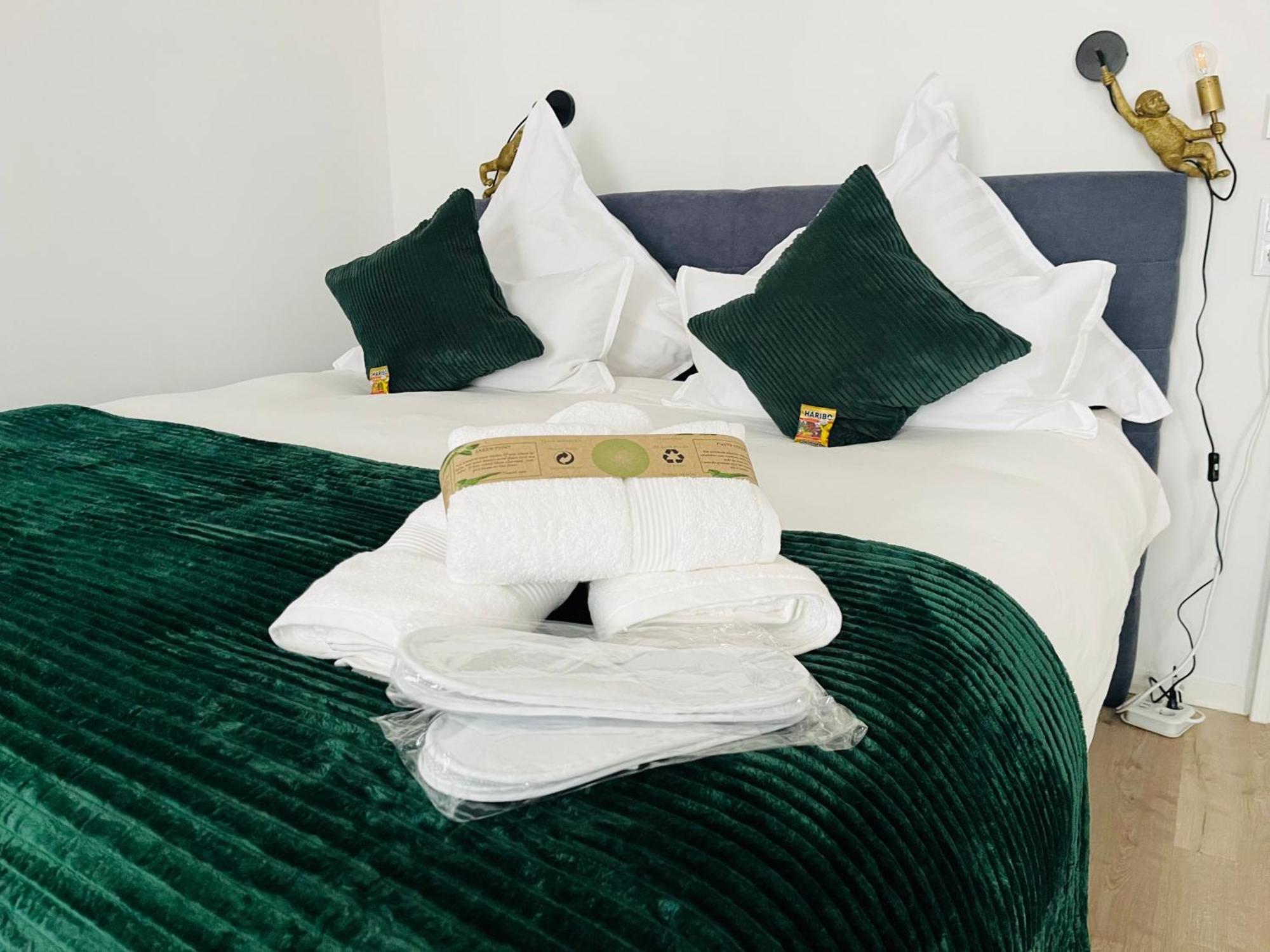 Apartment Filmap-apartments-zentrale Lage-boxspringbett-beamer-popcorn-gratis Parkplatz *